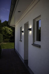 Donkergrijze LED (3000k, warm wit) gevelverlichting Lutec Gemini 22 cm