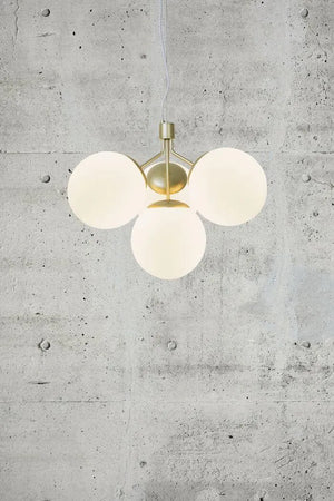 Hanglamp goud opaal glas bollen e27 fitting nordlux ivona kroonluchter