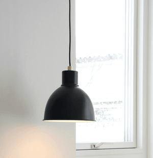 Mat zwarte hanglamp met E27 fitting Nordlux Pop