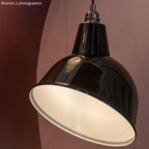 Hanglamp zwart industrieel Nostalgia schuine medium industriele hanglamp