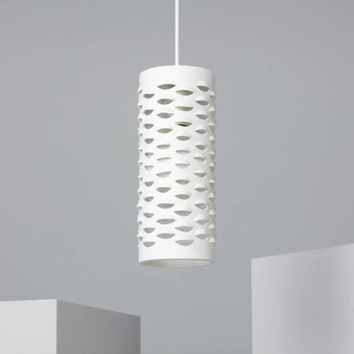 Kleine witte hanglamp keramiek e27 fitting design 