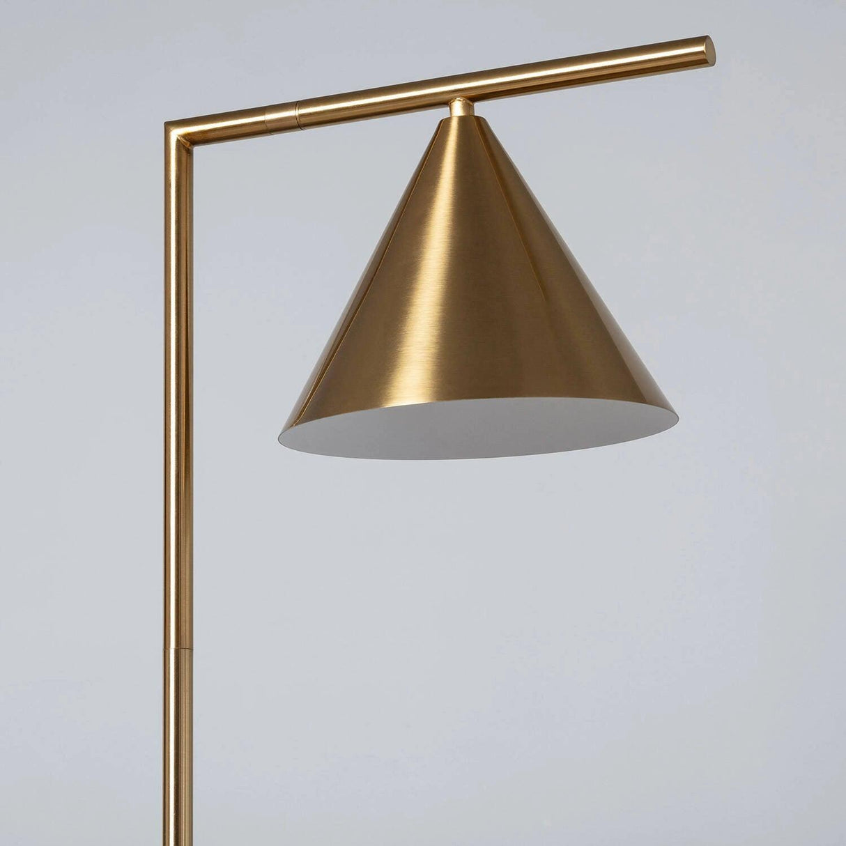 Gouden staande lamp met marmeren voet & E27 fitting 'Marie' 150cm