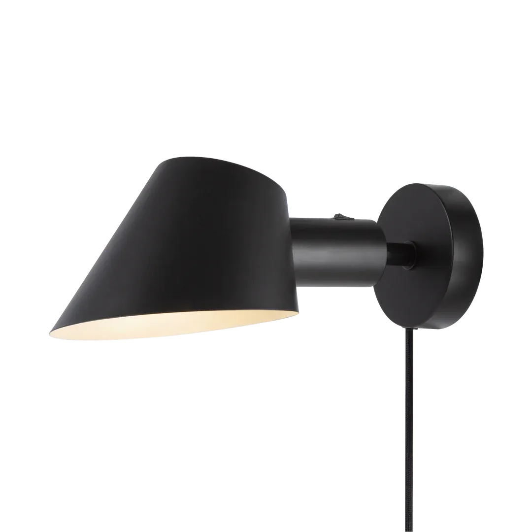 Wandlamp zwart stekker schakelaar 'Stay' bedlamp - FOIR