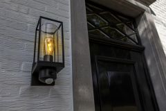 Buitenlamp zwart glas met camera voordeur buitenverlichting