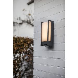 Wandlamp voordeur met sensor 'Qubo' led lamp vierkant ip54 