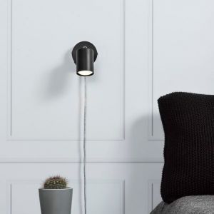 Nordlux 'Explore' zwart  wandlamp slaapkamer led lamp GU10 op FOIR.nl