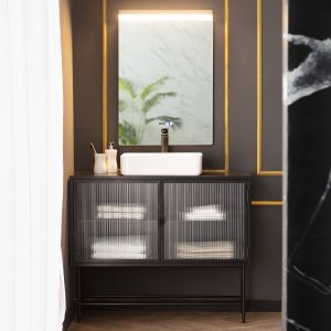badkamerspiegel met klok en instelbare lichtkleur groot modern