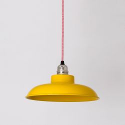 Gele lampenkap 28cm met fitting en strijkijzersnoer
