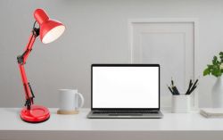 rode bureaulamp tafellamp verstelbaar voor op tafel