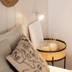 Moderne verstelbare wandlamp wit